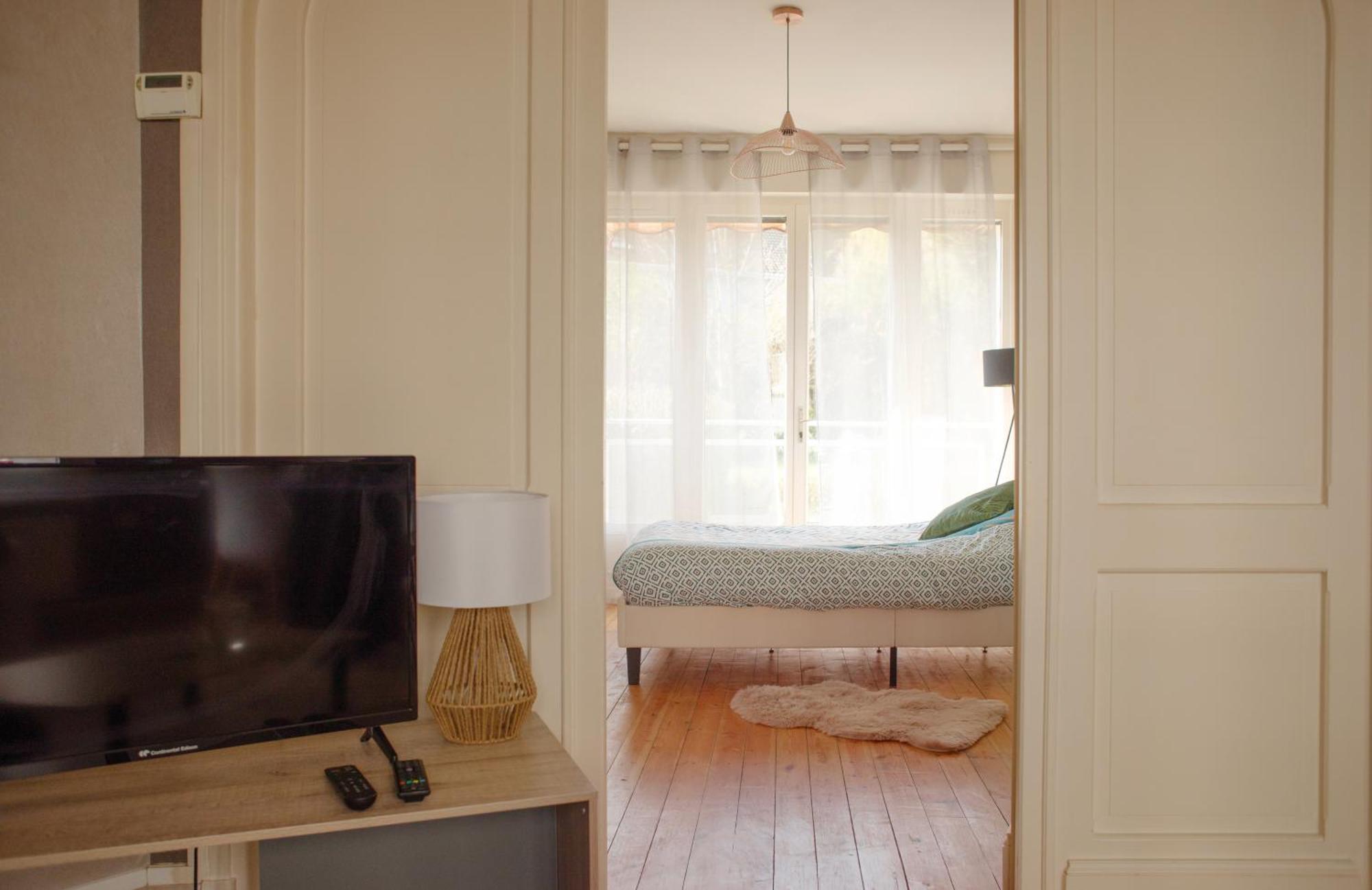 Spa , Jardin 250M2 Et Appartement Cosy De 60 M2 Au Centre Boulogne-sur-Mer Bagian luar foto